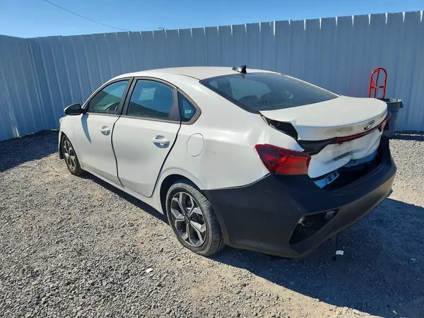 3KPF24AD4LE153926 2020 KIA FORTE - Image 2