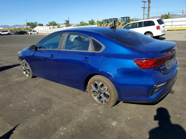 3KPF24AD4LE156390 2020 KIA FORTE - Image 2