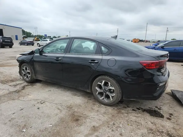 3KPF24AD4LE158995 2020 KIA FORTE - Image 2
