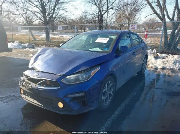 3KPF24AD4LE163226 2020 KIA FORTE - Image 2