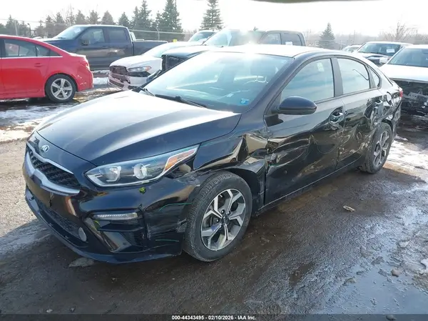 3KPF24AD4LE172945 2020 KIA FORTE - Image 2