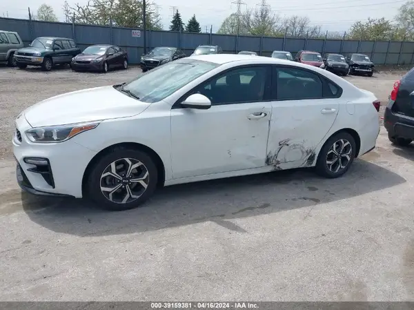 3KPF24AD4LE173660 2020 KIA FORTE - Image 2