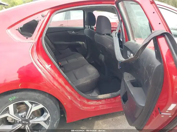 3KPF24AD4LE175716 2020 KIA FORTE - Image 8