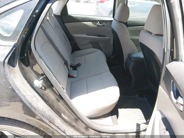 3KPF24AD4LE175764 2020 KIA FORTE - Image 8