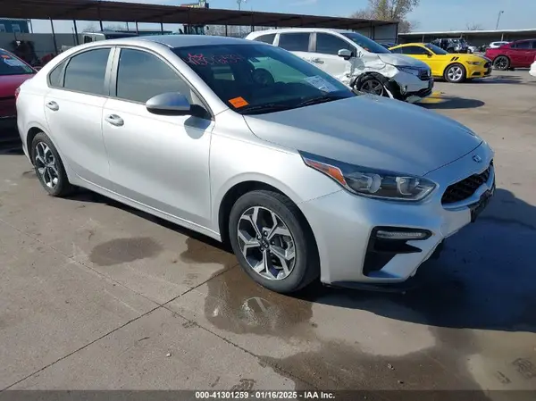 3KPF24AD4LE176851 2020 KIA FORTE - Image 1