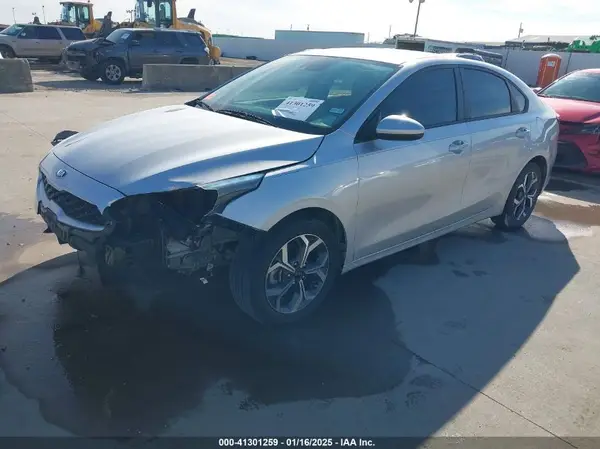 3KPF24AD4LE176851 2020 KIA FORTE - Image 2