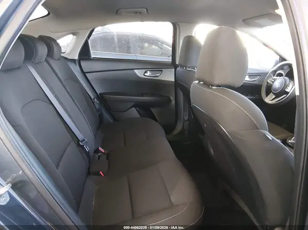 3KPF24AD4LE183542 2020 KIA FORTE - Image 8