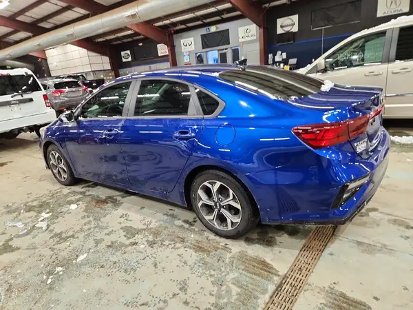 3KPF24AD4LE183749 2020 KIA FORTE - Image 2