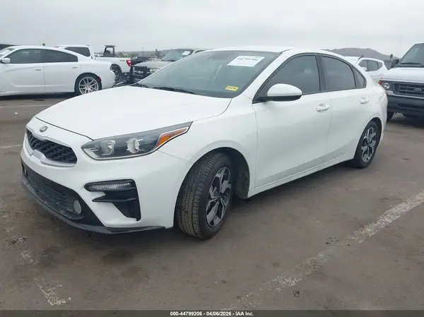 3KPF24AD4LE185016 2020 KIA FORTE - Image 2