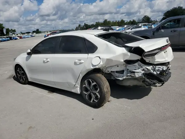 3KPF24AD4LE193925 2020 KIA FORTE - Image 2