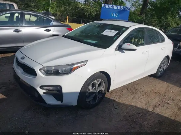 3KPF24AD4LE194251 2020 KIA FORTE - Image 2