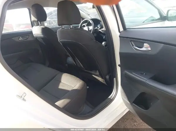 3KPF24AD4LE194251 2020 KIA FORTE - Image 8