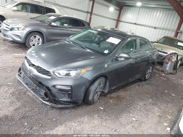 3KPF24AD4LE195805 2020 KIA FORTE - Image 2