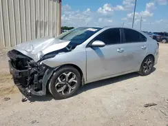 3KPF24AD4LE196677 2020 KIA FORTE