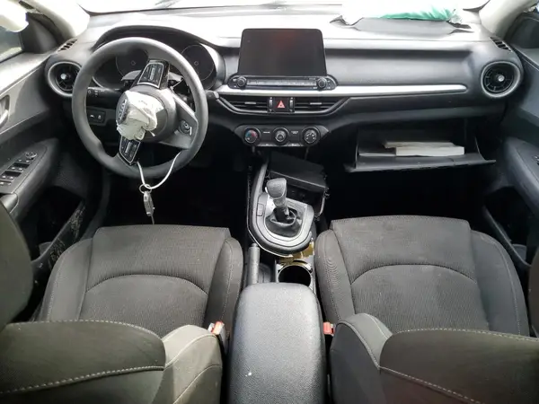 3KPF24AD4LE201053 2020 KIA FORTE - Image 8
