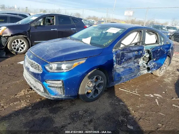 3KPF24AD4LE201800 2020 KIA FORTE - Image 2