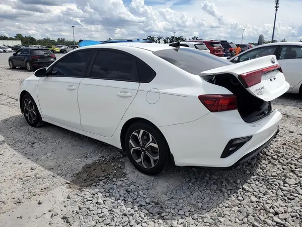 3KPF24AD4LE203112 2020 KIA FORTE - Image 2