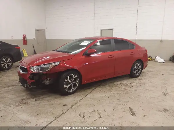 3KPF24AD4LE205149 2020 KIA FORTE - Image 2