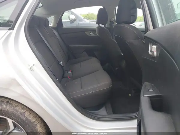 3KPF24AD4LE205832 2020 KIA FORTE - Image 8