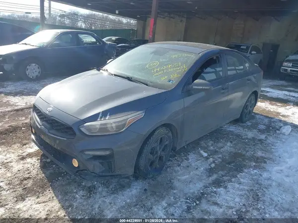 3KPF24AD4LE206964 2020 KIA FORTE - Image 2