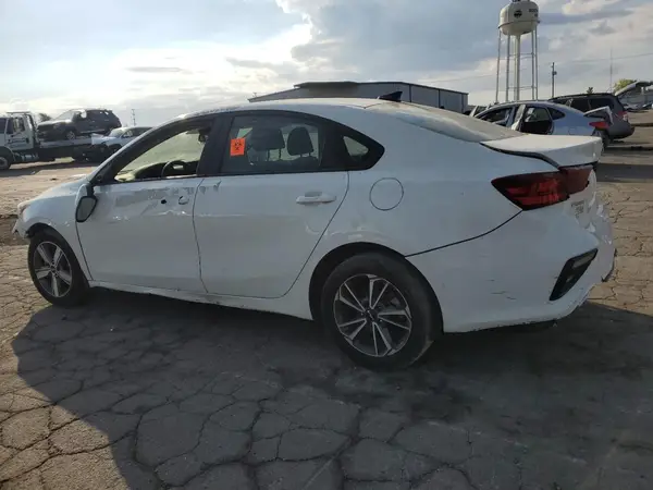 3KPF24AD4LE211985 2020 KIA FORTE - Image 2