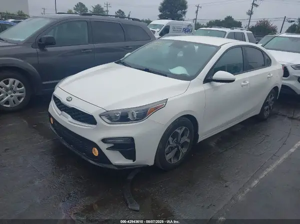 3KPF24AD4LE212859 2020 KIA FORTE - Image 2