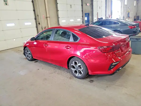 3KPF24AD4LE217107 2020 KIA FORTE - Image 2