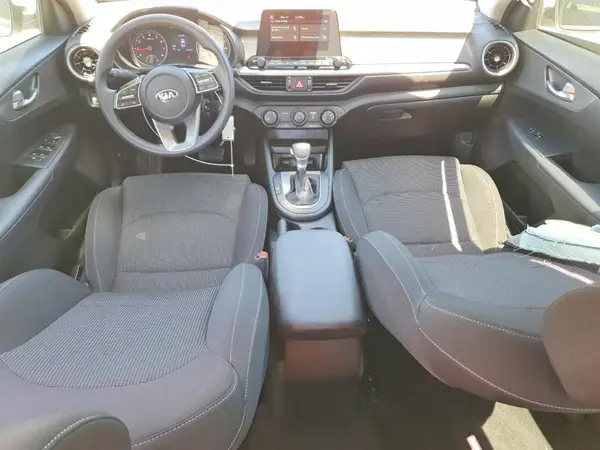 3KPF24AD4LE218807 2020 KIA FORTE - Image 8