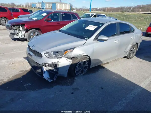 3KPF24AD4LE221528 2020 KIA FORTE - Image 2