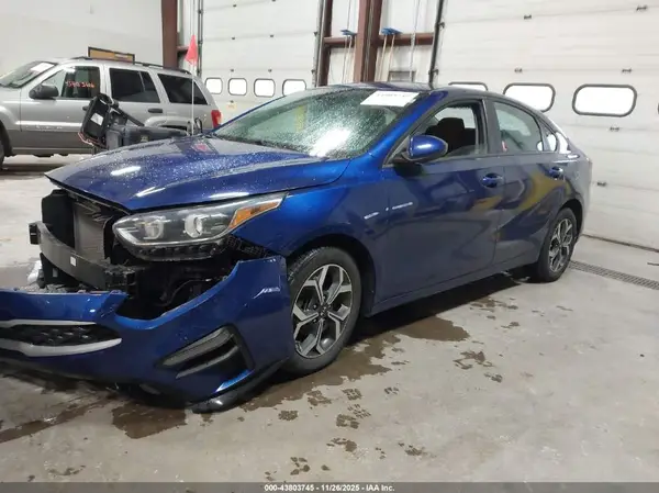 3KPF24AD4LE230004 2020 KIA FORTE - Image 2