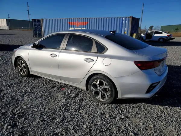 3KPF24AD4LE235638 2020 KIA FORTE - Image 2