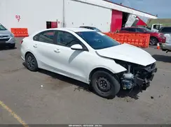 3KPF24AD4LE235686 2020 KIA FORTE