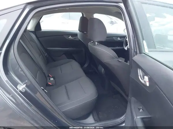 3KPF24AD4LE239656 2020 KIA FORTE - Image 8