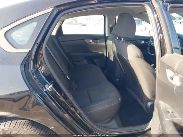 3KPF24AD4LE242475 2020 KIA FORTE - Image 8