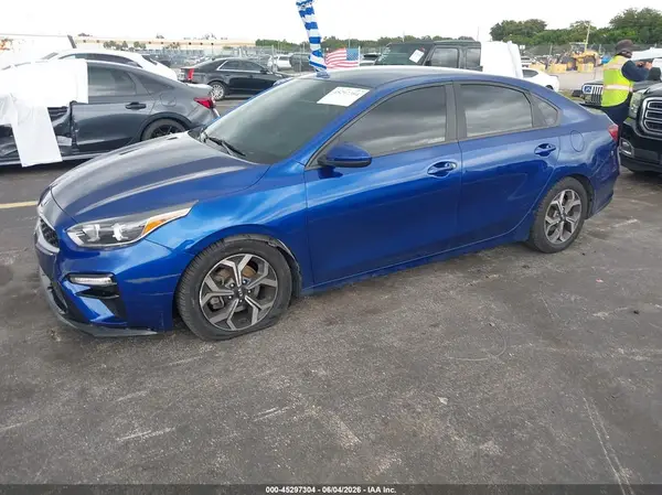3KPF24AD4LE244002 2020 KIA FORTE - Image 2