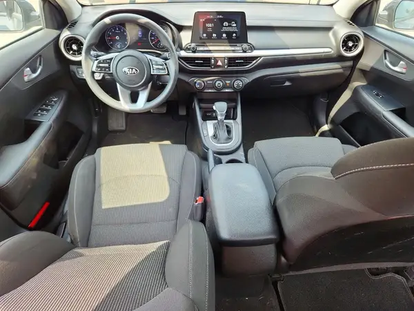 3KPF24AD4LE246445 2020 KIA FORTE - Image 8