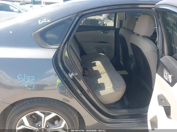 3KPF24AD4LE246834 2020 KIA FORTE - Image 8
