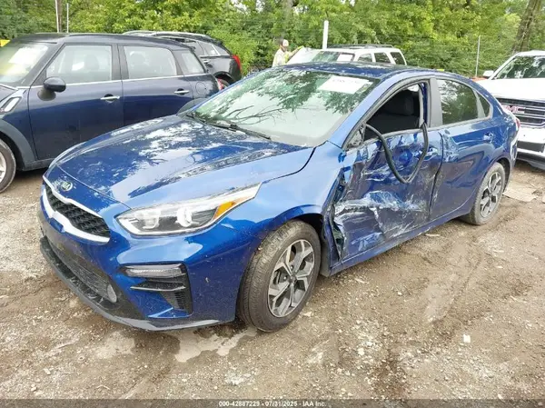 3KPF24AD4LE249085 2020 KIA FORTE - Image 2