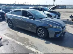 3KPF24AD4LE256439 2020 KIA FORTE