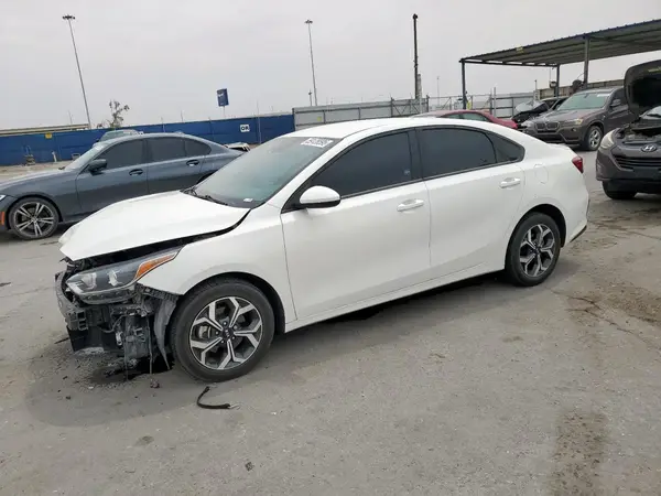 3KPF24AD4ME263084 2021 KIA FORTE - Image 1