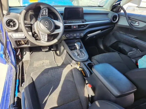 3KPF24AD4ME263182 2021 KIA FORTE - Image 8