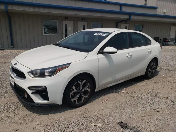 3KPF24AD4ME263358 2021 KIA FORTE - Image 1