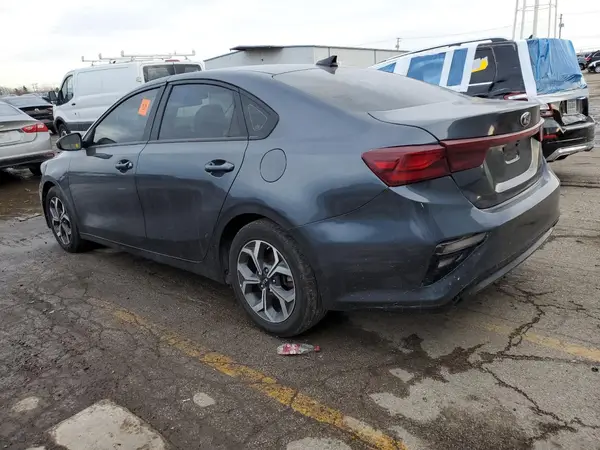 3KPF24AD4ME264591 2021 KIA FORTE - Image 2
