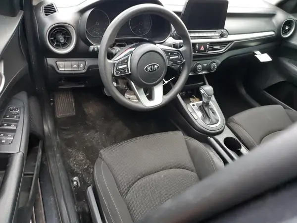 3KPF24AD4ME264591 2021 KIA FORTE - Image 8