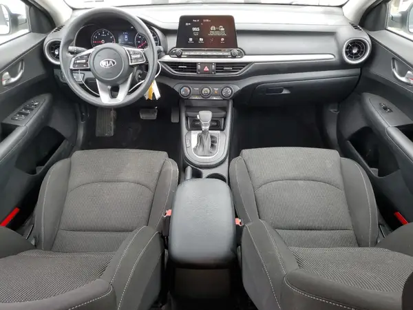 3KPF24AD4ME264848 2021 KIA FORTE - Image 8