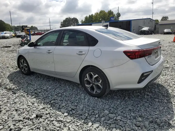3KPF24AD4ME266194 2021 KIA FORTE - Image 2