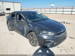 3KPF24AD4ME270875 2021 KIA FORTE