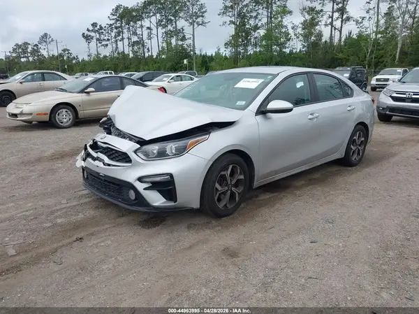 3KPF24AD4ME272447 2021 KIA FORTE - Image 2