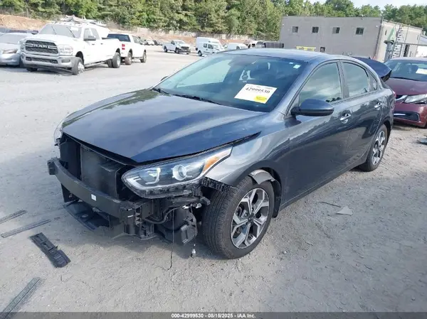 3KPF24AD4ME273680 2021 KIA FORTE - Image 2