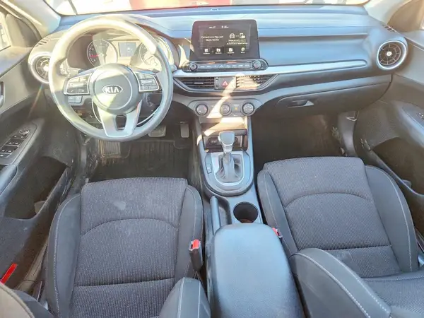 3KPF24AD4ME275493 2021 KIA FORTE - Image 8